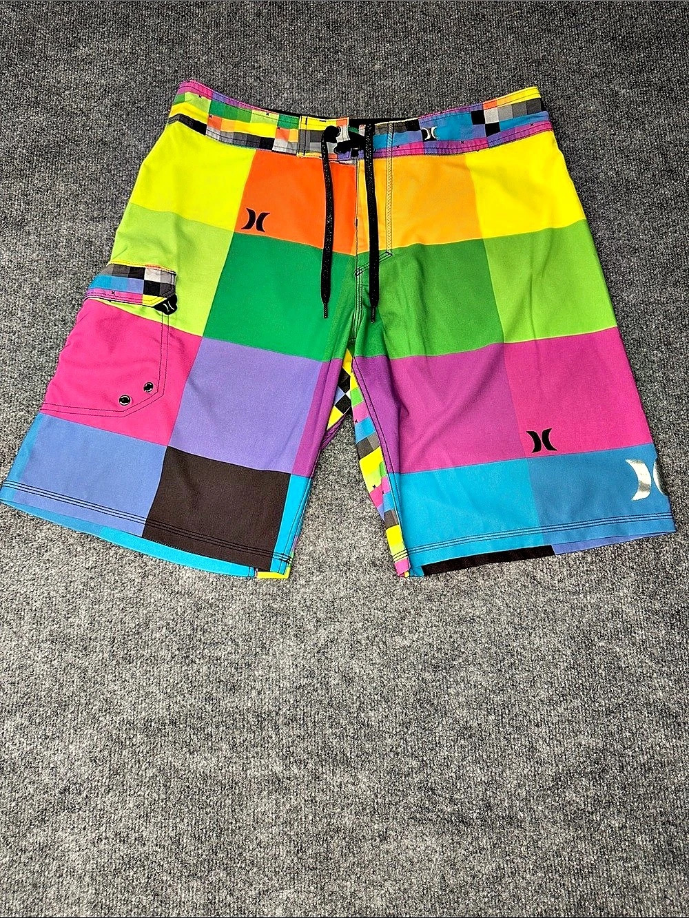 Hurley Phantom Color Block Board Shorts in Green & Pink Size 34